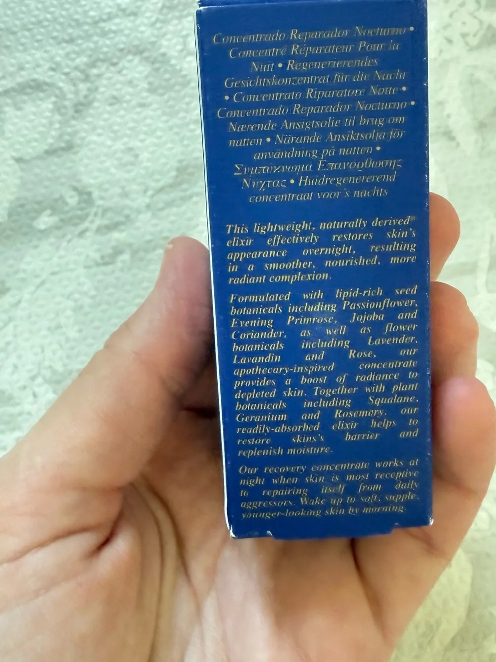 Kiehl's Midnight Recovery Concentrate - Blue and Black